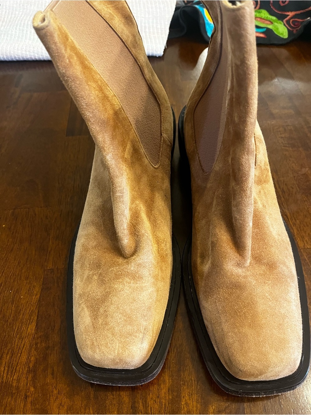 $598 Frame Le Fenton Boots-EUC-SIZE 39